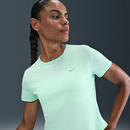 Футболка NIKE W NK TEMPO DF SS TOP