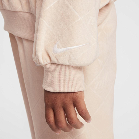 Костюм NIKE NKG COZY AOP MONOGRAM SET / NKG COZY AOP MONOGRAM SET