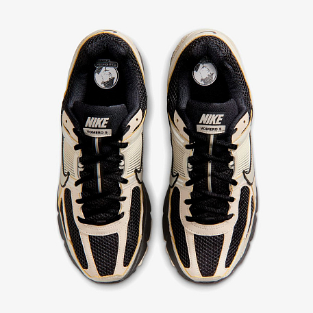 Кроссовки NIKE ZOOM VOMERO 5