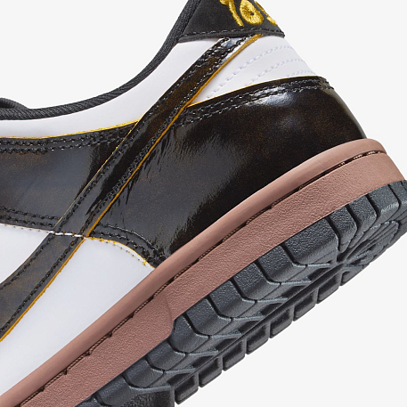 Кроссовки NIKE DUNK LOW SE (GS)