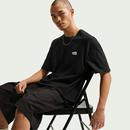 Футболка NIKE U NSW TEE LSE VOMERO PATCH