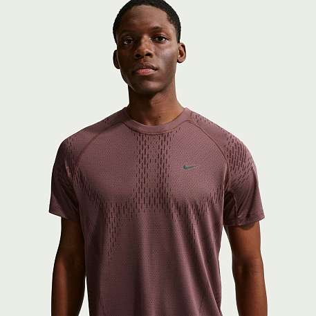Футболка NIKE M NK DFADV STRIDE NVLTY SS TOP