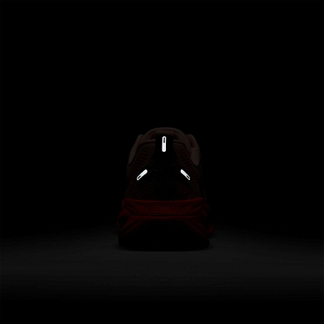 Кроссовки NIKE W VOMERO 18