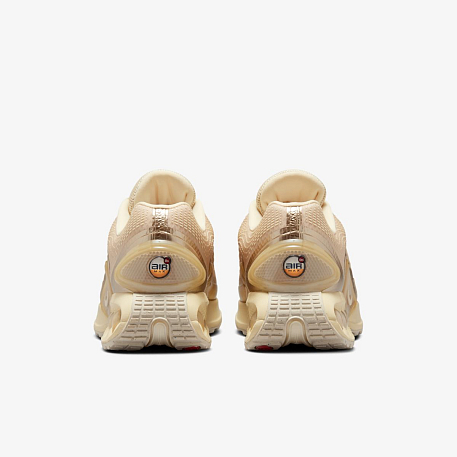 Кроссовки NIKE W AIR MAX DN