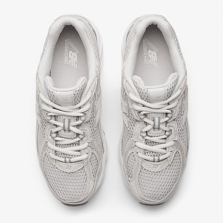 Кроссовки New Balance 740