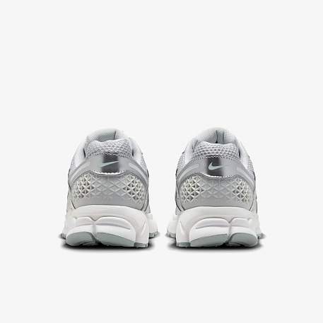 Кроссовки NIKE W ZOOM VOMERO 5