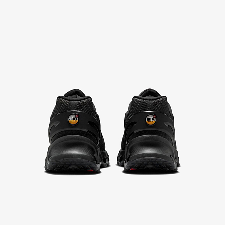 Кроссовки NIKE AIR MAX DN8