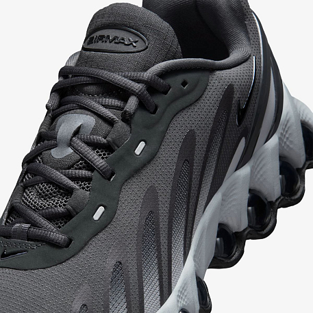 Кроссовки NIKE AIR MAX DN8