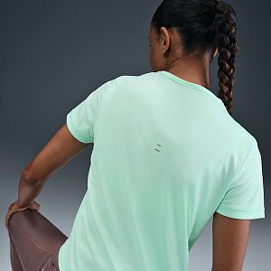 Футболка NIKE W NK TEMPO DF SS TOP