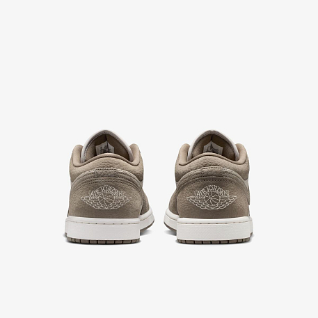 Кроссовки JORDAN AIR JORDAN 1 LOW