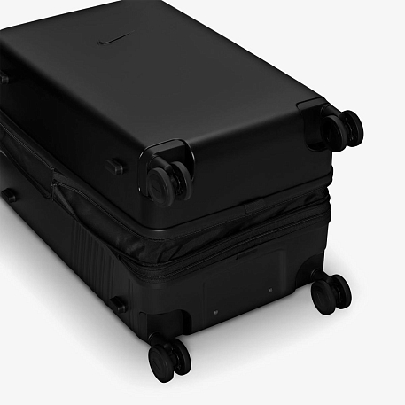 Чемодан NIKE NK 26IN HARDSHELL LUGGAGE