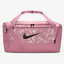 СУМКА NIKE NK BRSLA S DUFF - 9.5 AOP SP25