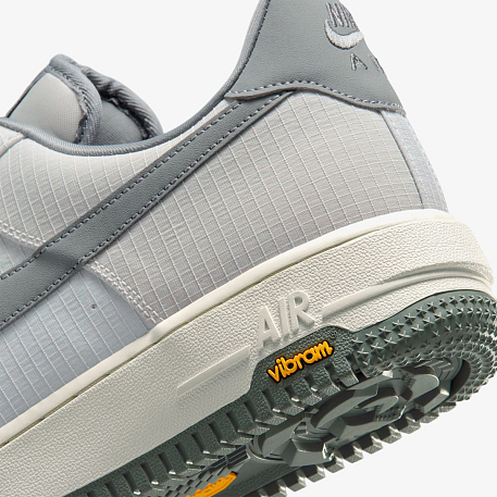 Кроссовки NIKE AIR FORCE 1 07 LX VIBRAM