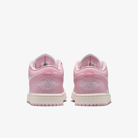 Кроссовки JORDAN WMNS AIR JORDAN 1 LOW