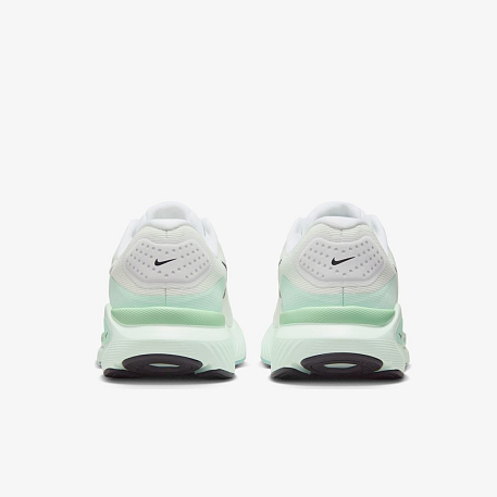 Кроссовки NIKE W STRUCTURE 26