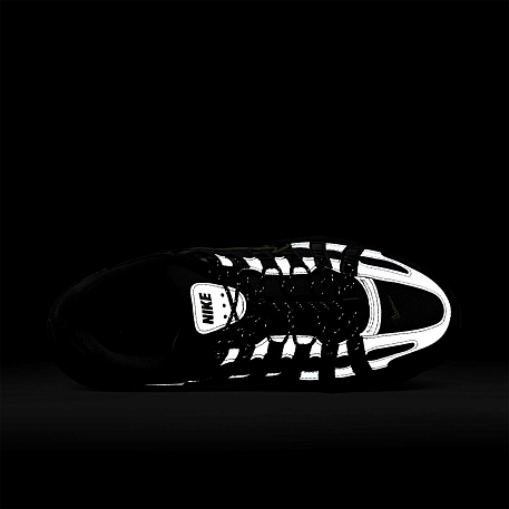 Кроссовки NIKE WMNS P-6000