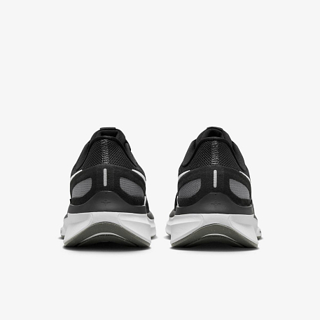 Кроссовки Nike Structure 25