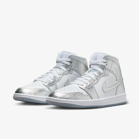Кроссовки JORDAN WMNS AIR JORDAN 1 MID SE