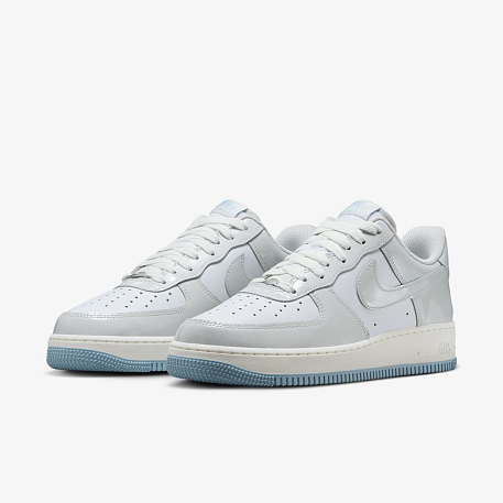Кроссовки NIKE AIR FORCE 1 07