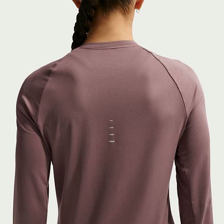 Лонгслив NIKE W NK SWIFT DF UV LS CRW